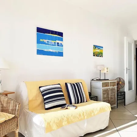 Appartamento Coquet 2 Pièces Avec Terrasse Au Lavandou, 4 Couchages, Vue Exceptionnelle - Fr-1-251-289